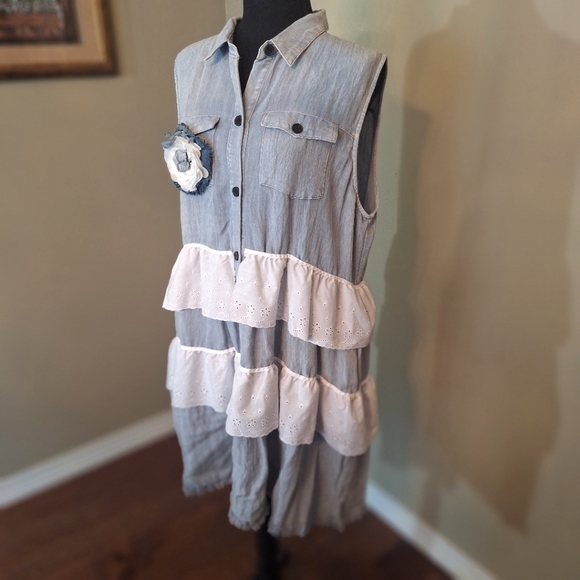 Sleeveless Denim Chambray Dress Tiered Ruffles Big Flower Accent Sz XL - Picture 6 of 16